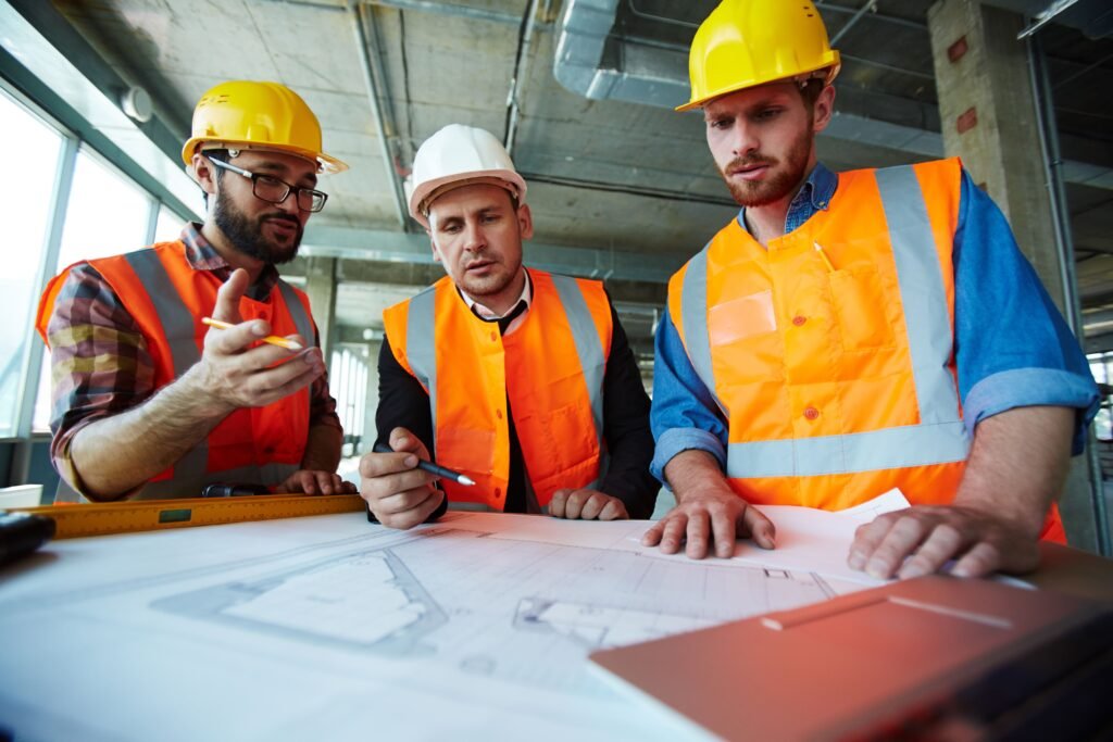 construction workers, building in progress