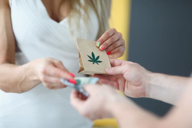 cannabis dispenssary jobs in the united states