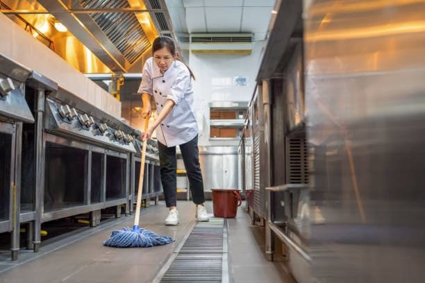 Restaurant and kitchen deep cleaning services